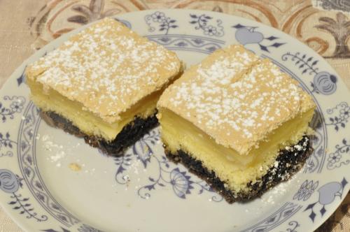 Jak uvařit jablkové piškotové řezy? Snadné recept, připravený za 45 - 60 minut